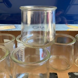 Jars bundle. 8 count oui yogurt glass jars, good for arts and crafts cra…